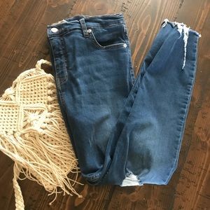 Free People High Waisted Distressed Jeans Size 31